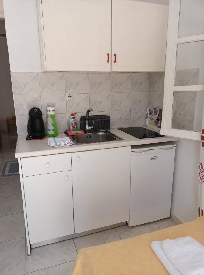 Dioni Lux Inn 2 Pachaina Ngoại thất bức ảnh
